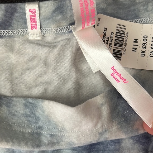 BNWT PINK by Victoria’s Secret lot of 4 medium panties boyshort shortie - Picture 3 of 4